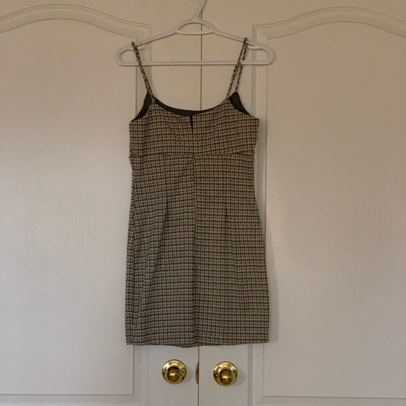 Plaid mini dress - Picture 2 of 6